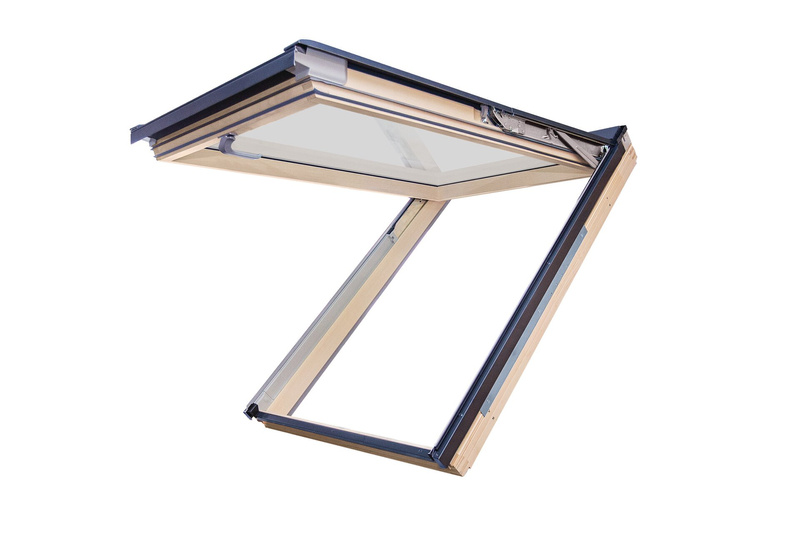 Okno dachowe Fakro FPP-V MAX P50 APMX RAL 7016 114x98 3-szybowe drewniane